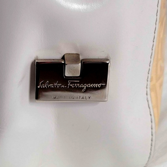 Salvatore Ferragamo Gancini embossed leather handbag - Picture 7 of 8
